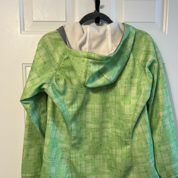 Patagonia Lime Green, Patterned Polyester Zip Up, Cotton Lined Jacket - Picture 9 of 11